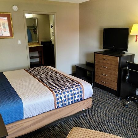 Travelodge By Wyndham Williamsburg Colonial Area Bagian luar foto