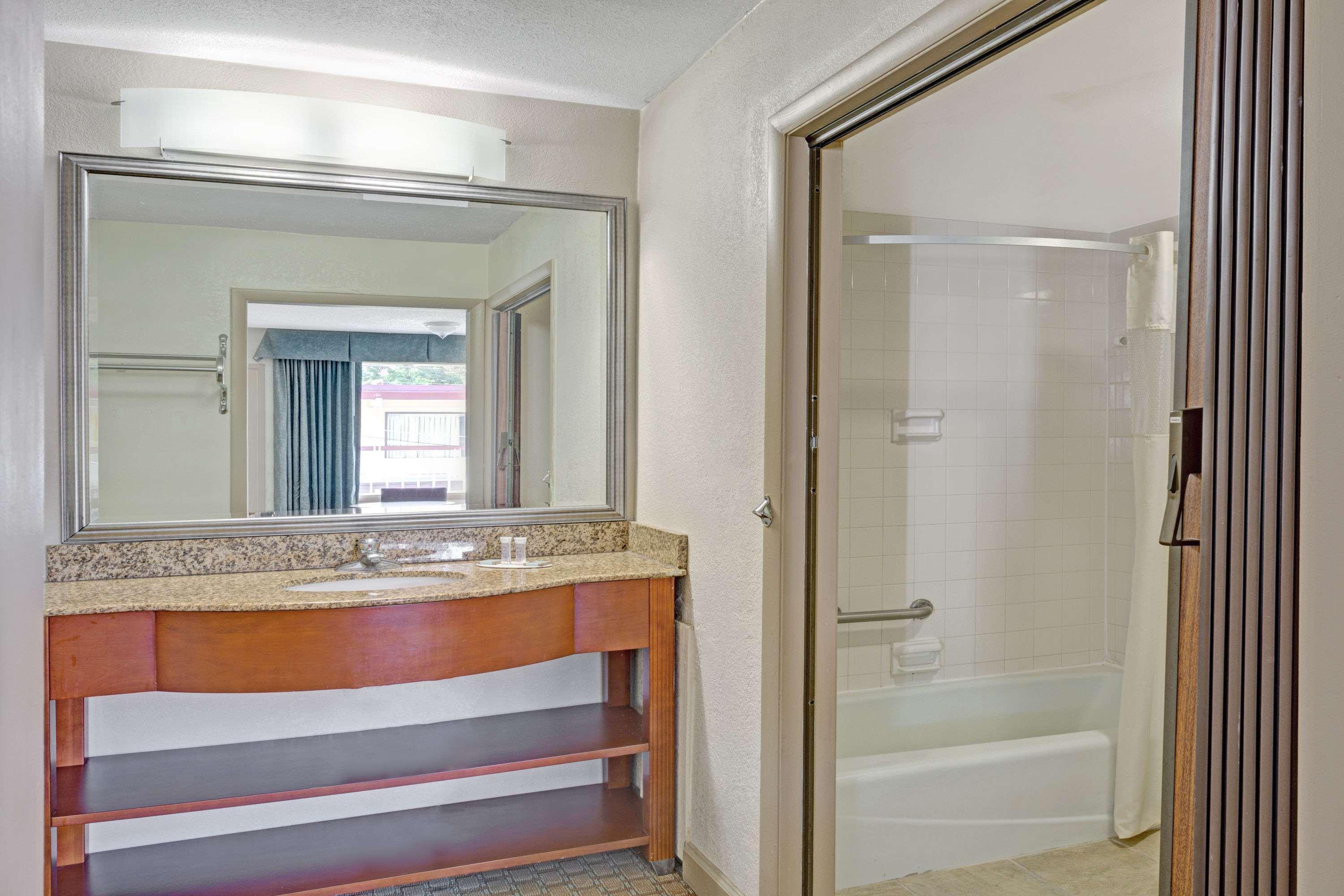 Travelodge By Wyndham Williamsburg Colonial Area Bagian luar foto